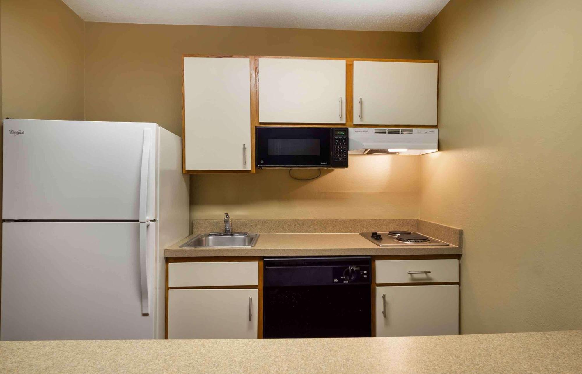 Extended Stay America Select Suites - Charleston - Airport Север Чарлстон Экстерьер фото