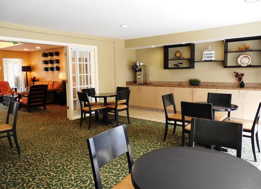 Extended Stay America Select Suites - Charleston - Airport Север Чарлстон Экстерьер фото